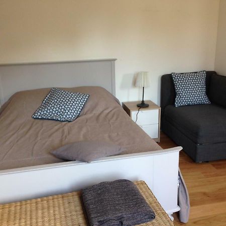 Apartamento Un Petit Nid A Honfleur Exterior foto